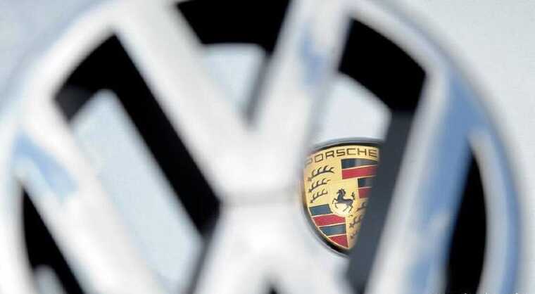 Volkswagen   Porsche  -